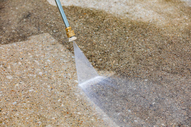 Best Warehouse Cleaning  in Deep River Center, CT