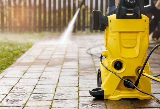 Best Playground Equipment Cleaning  in Deep River Center, CT